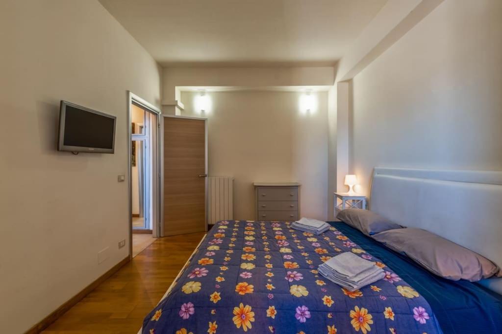 Appartement Attico Con Vista Panoramica à Livourne Extérieur photo