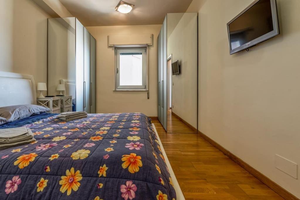 Appartement Attico Con Vista Panoramica à Livourne Extérieur photo
