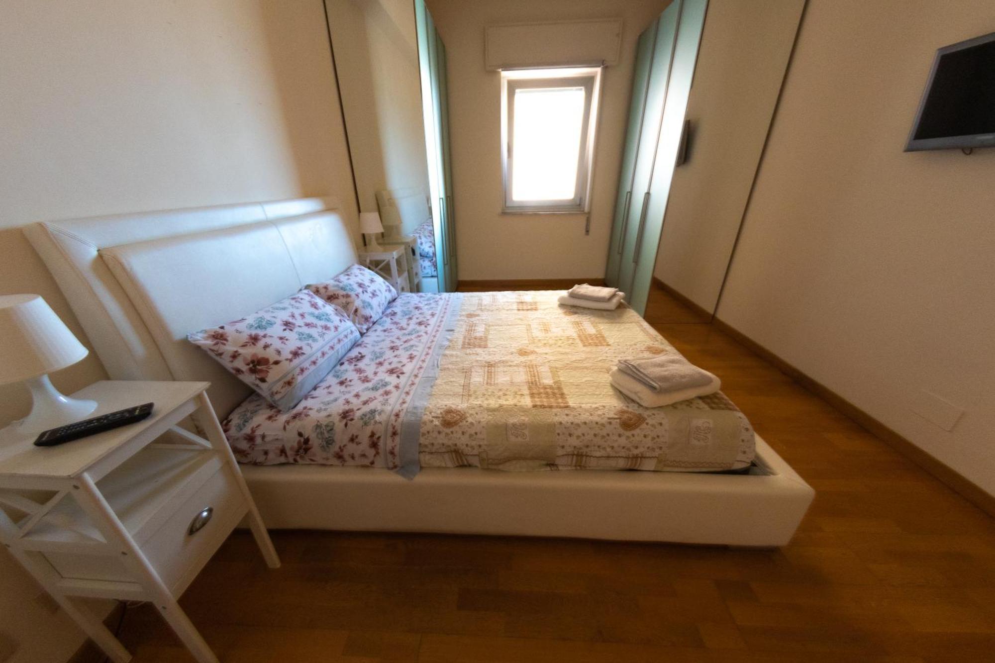 Appartement Attico Con Vista Panoramica à Livourne Extérieur photo